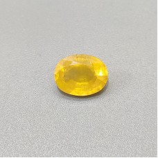 Yellow sapphire (pukhraj) 7.95 Carats / 8.74 Ratti