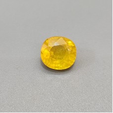 Yellow sapphire (pukhraj) 10.70 Carats / 11.77 Ratti